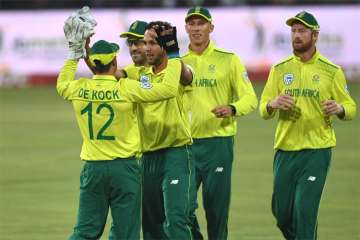  South Africa thrash Zimbabwe by 6 wickets, clinch series 2-0