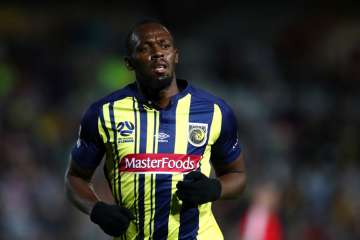 Usain Bolt to get start in trial game for soccer club in Australia
