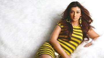 Kumkum actress Juhi Parmar has no qualms about playing mom on-screen