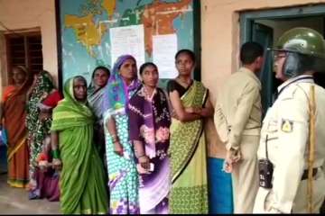Katnataka by-polls: Polling for 3 Lok Sabha, 2 Assembly seats