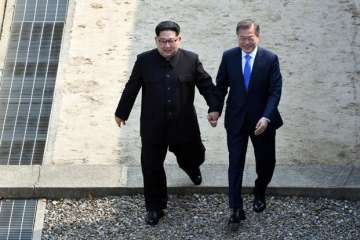 North Korean leader Kim Jong Un with South Korean President Moon Jae-in