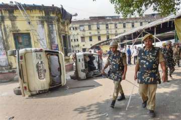The violence was triggered by the death of Savita Pathak, a woman constable posted at the Police Lines.