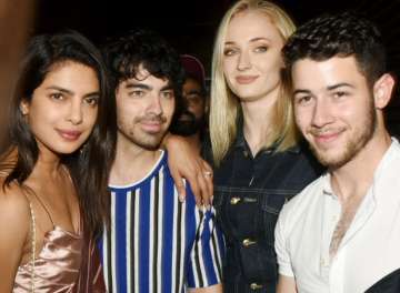 Priyanka Chopra, Nick Jonas enjoy dinner date with brother Joe Jonas and his girlfriend Sophie Turner