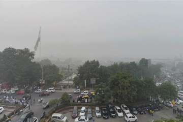 Delhi air quality recorded 'very poor'