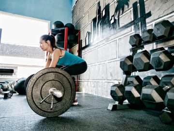 Weightlifting better than walking and cycling for heart, says study
