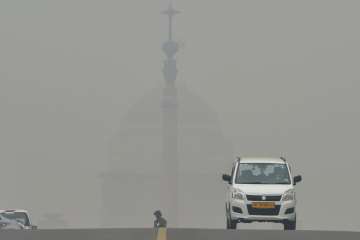 Delhi smog, Delhi airport flights disrupted