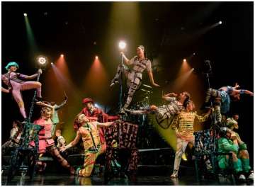  Cirque du Soleil BAZZAR to entertain Delhi audience with an acrobatic dive