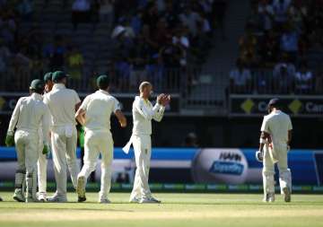 2nd Test, Day 4: Australia sniff victory after reducing India to 112/5 in chase of 287