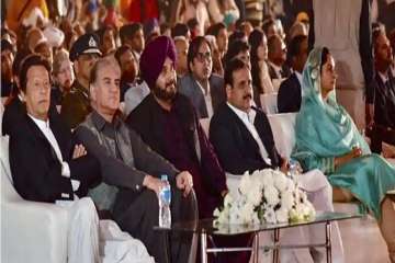 A major war of words has erupted over the BJP and Congress over Punjab minister Navjot Singh Sidhu's visit to Pakistan to attend the groundbreaking ceremony of the Kartarpur Corridor.?