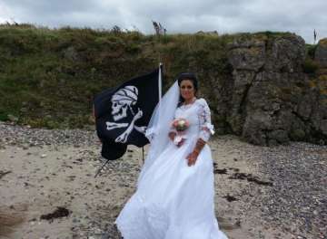 Irish woman calls it quits with her 300-year-old Haitian pirate ghost