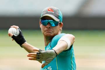 Steve Smith leaves Bangladesh Premier League after elbow injury