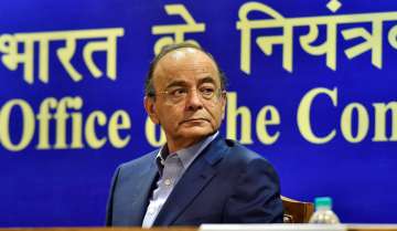 India needs a decisive PM with clear mandate, not unworkable alliance: Jaitley