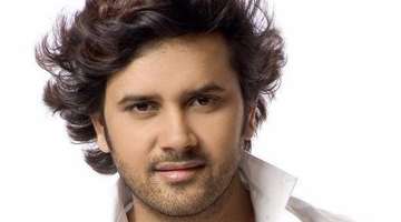 Javed Ali finds singing songs for south Indian films 'very tough'