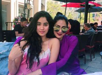 Janhvi Kapoor reveals parents Sridevi and Boney Kapoor’s reaction on her dating life