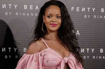 Rihanna sues her father for using her brand name Fenty to launch business