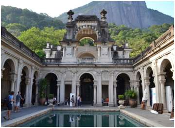 Name the World Capital of Architecture: Brazilian city Rio de Janeiro is the answer