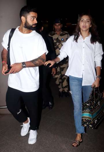 Anushka Sharma's Fendi handbag in these latest airport picture