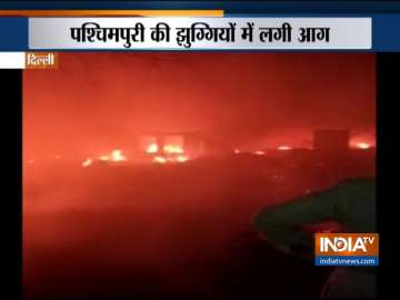 Major fire breaks out in Paschim Puri