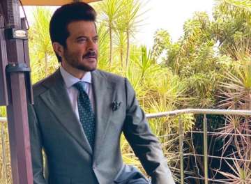 Anil Kapoor encourages people to contribute to society to get happiness and success