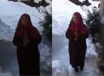 Teen girl reports heavy snowfall in Kashmir, becomes overnight sensation online