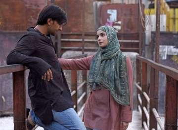 Gully Boy Movie: Star Cast, Trailer, Release Date, Box Office, Where to Watch, download and Book Tic