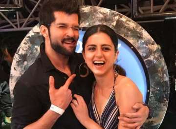 Ridhi Dogra and Raqesh Bapat head towards spiltsville after 7 Years Of marriage