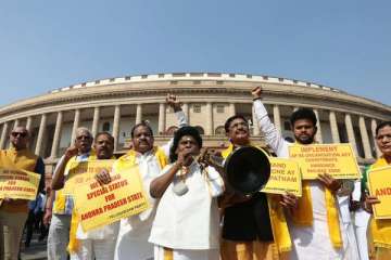 India TV Exclusive: 15 TDP MPs likely to resign from Lok Sabha on last day of session