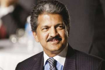 Anand Mahindra gives epic reply to man asking 'Kitna deti hai', leaves netizens in splits
