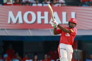 Chris Gayle becomes the first to smash 300 IPL sixes