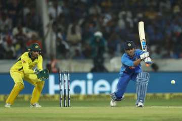 1st ODI: Kedar Jadhav, MS Dhoni fifties give India 1-0 series lead against Australia