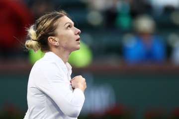 Simona Halep wins, Stephens ousted in 2nd round at Indian Wells