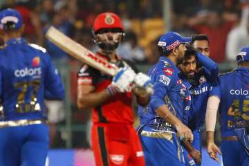 Live IPL cricket score, Royal Challengers Bangalore vs Mumbai Indians: Bumrah removes Kohli in RCB's chase of 188