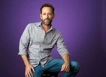 Riverdale actor Luke Perry passes away at 52, Hollywood celebrities pay tribute