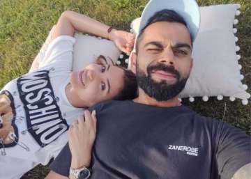 anushka sharma virat kohli PDA