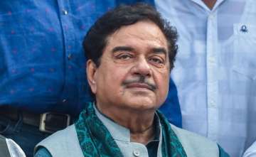 Shatrughan Sinha set to join Congress on March 28