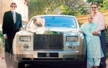 Amitabh Bachchan sells his Rolls Royce Phantom, a gift from Vidhu Vinod  Chopra worth Rs 3.5 crore. Read details | Celebrities News – India TV
