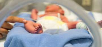Indian woman gives birth to baby at Dubai airport