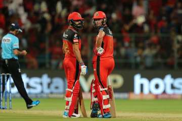 Virat Kohli, AB de Villiers apologise for 'up and down' performance in IPL