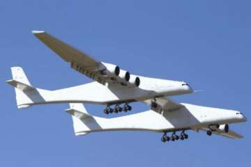 World's largest aircraft, developed by aerospace venture Stratolaunch
