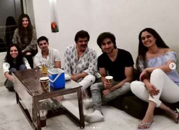 Harshad Chopda parties with Bepannaah cast minus Jennifer Winget. Is season 2 in making?