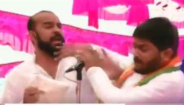 Man slaps Hardik Patel during a rally in Gujarat's?Surendranagar.?