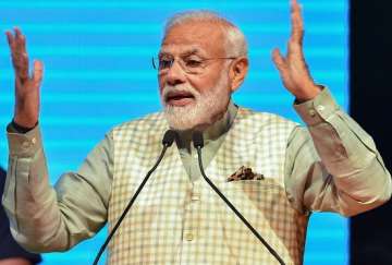 PM Modi says traders to get 50-lakh loan without collateral, credit card, pension if NDA re-elected