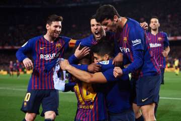 Barcelona focus on Champions League with treble possible