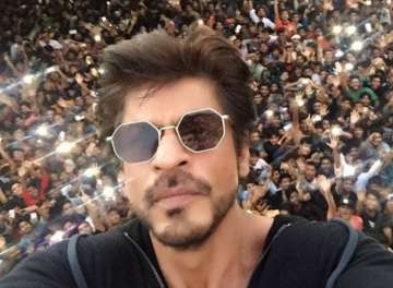 Shah Rukh Khan receives heartfelt welcome in China, says ‘I am Red all over’