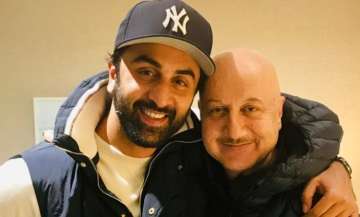 ranbir kapoor meets anupam kher