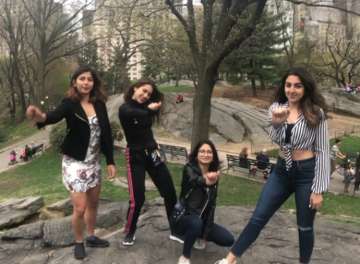 Sara Ali Khan shares a post for her friends,'Missing all of you so much already ': Is Sara back from New York