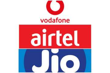 Best prepaid recharge offers with 2GB daily data under Rs 300, between Vodafone, Reliance Jio and Ai
