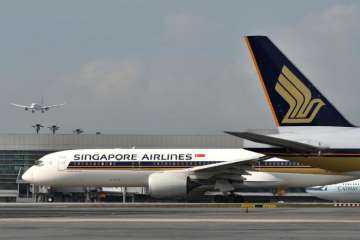 Singapore Airlines plane makes emergency landing at Delhi airport
