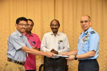 IAF ties up with ISRO for manned mission crew selection 