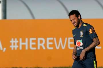 Copa America 2019: Neymar leaves Brazil training with knee pain